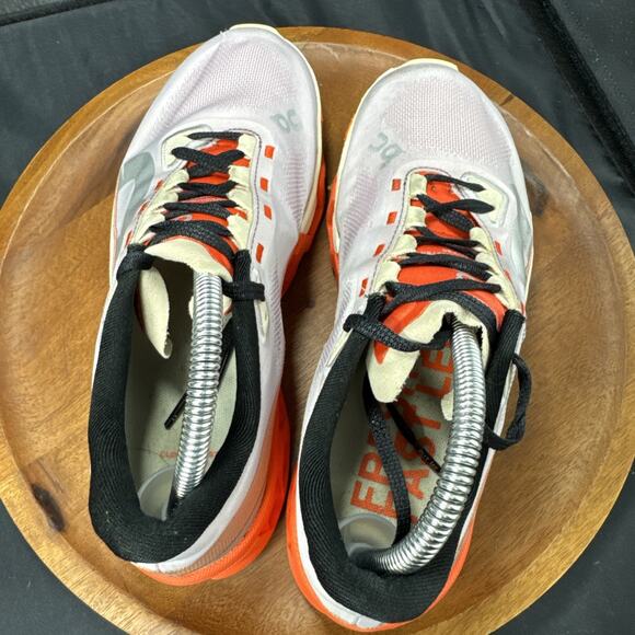 ON Running Brand Cloud Cloudmonster Hyper White/Orange Women's Shoes Size 6.5W - Picture 6 of 7